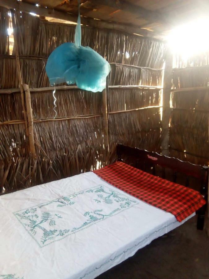 Mida Creek Nature Camp Watamu Esterno foto